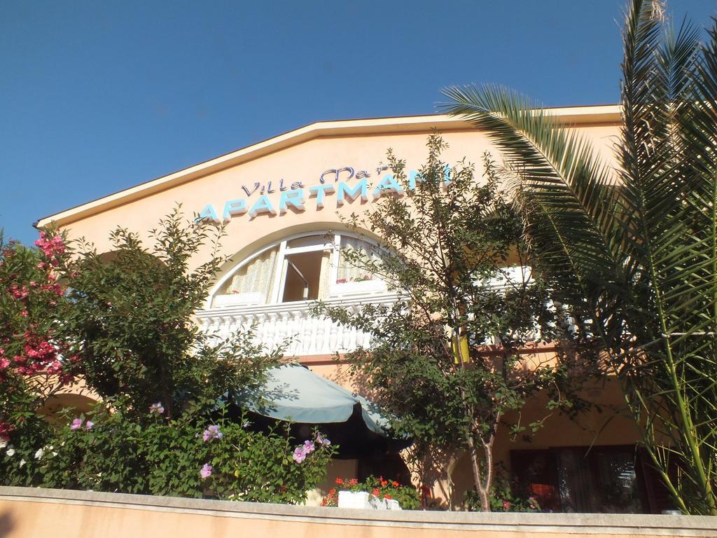 Villa Mare Apartments Vir Luaran gambar