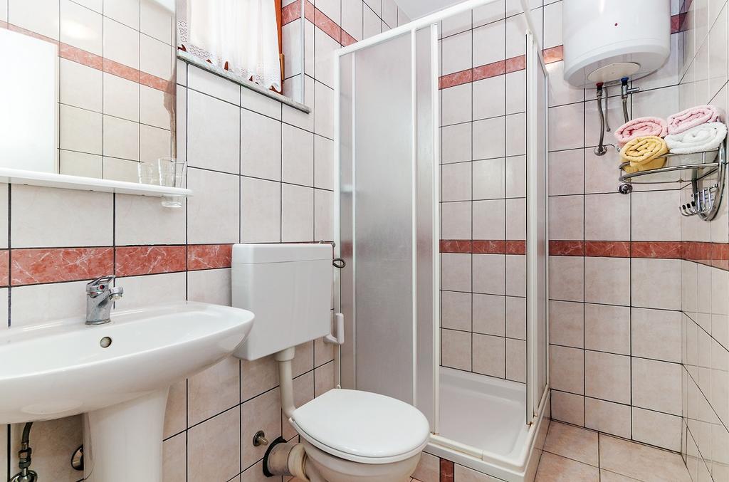 Villa Mare Apartments Vir Luaran gambar
